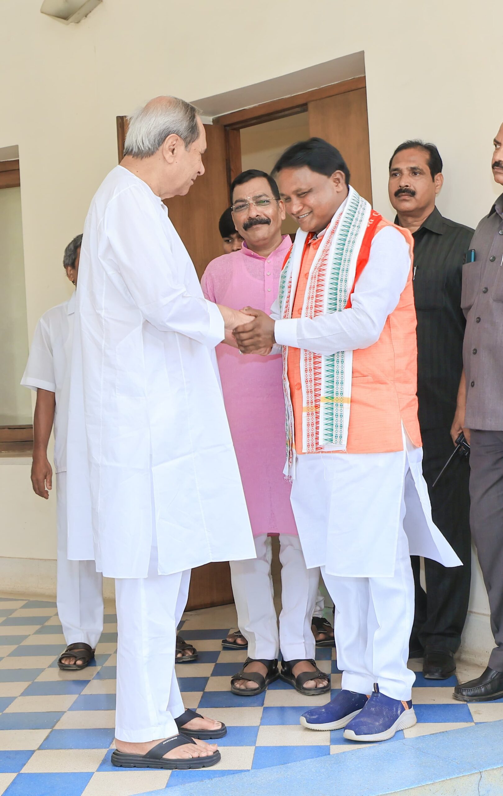 ନବୀନ ନିବାସରେ ମୋହନ ମାଝୀ