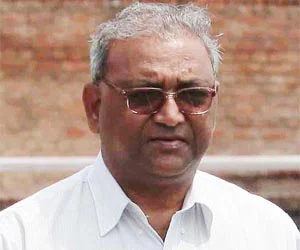 ହକି ଭେଟରାନ ଭେସ୍ ପେସଙ୍କ ପରଲୋକ