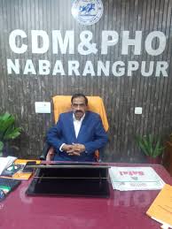 ନବରଙ୍ଗପୁରରେ ଡାକ୍ତରଙ୍କୁ ଗିରଫ ଦାବିରେ CDMO କାର୍ଯ୍ୟାଳୟ ଘେରାଓ